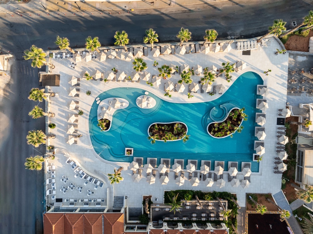 Stella Blue Seaside Resort 4