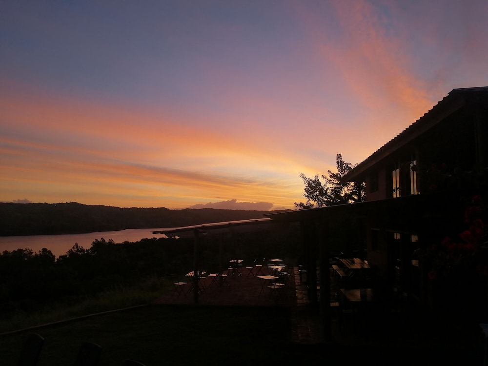 Villas del Lago Lake Resort & Campground