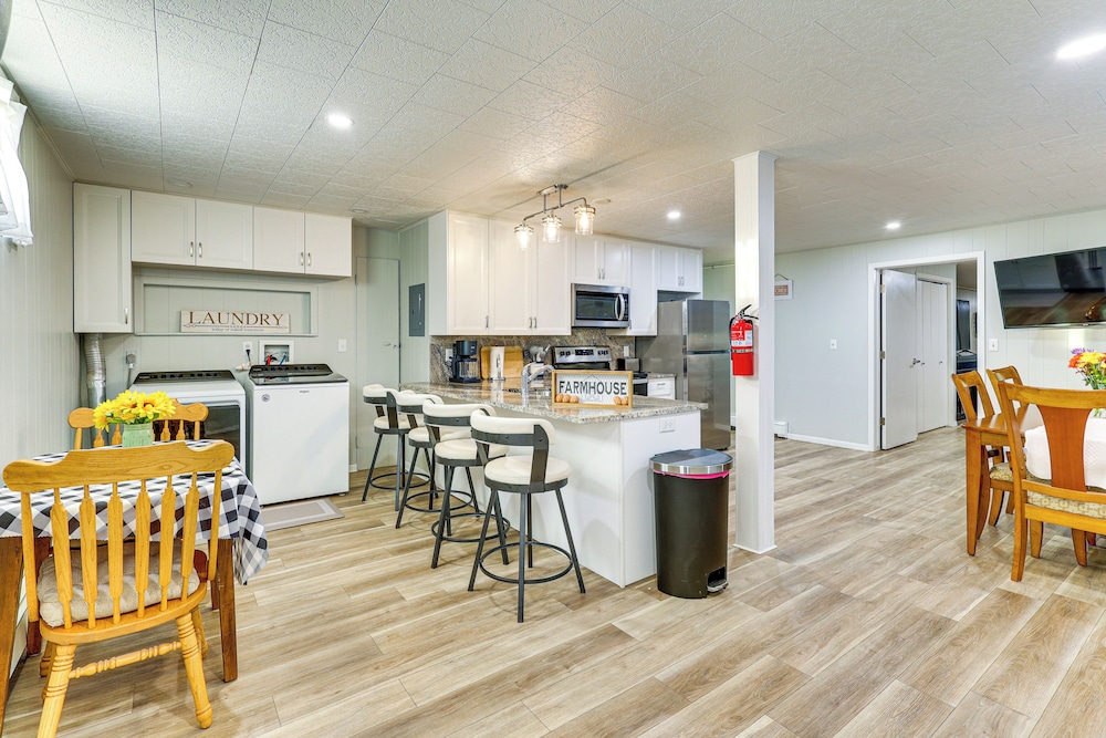 3 Acres of Serenity! Countryside Home in Dickinson