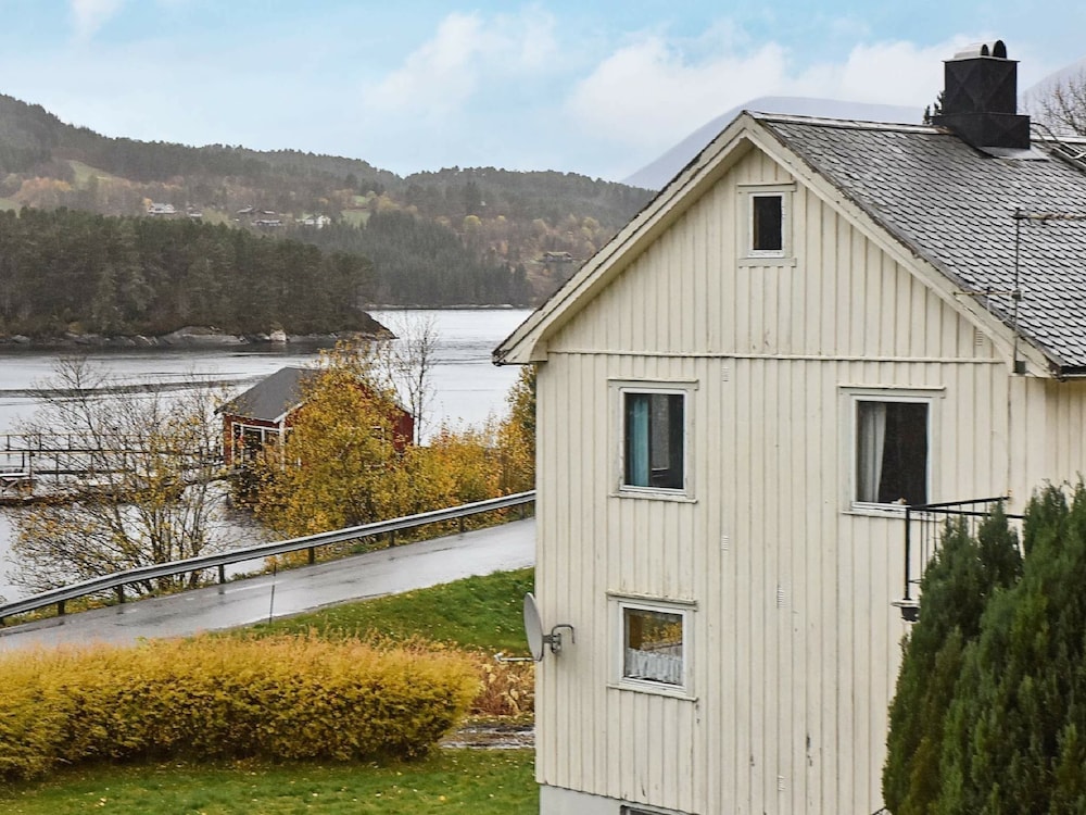 8 Person Holiday Home in Vagland-by Traum view 3