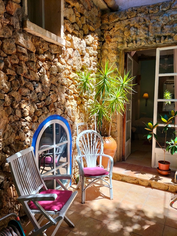 Charming Townhouse in Pollensa, Mallorca photo 5