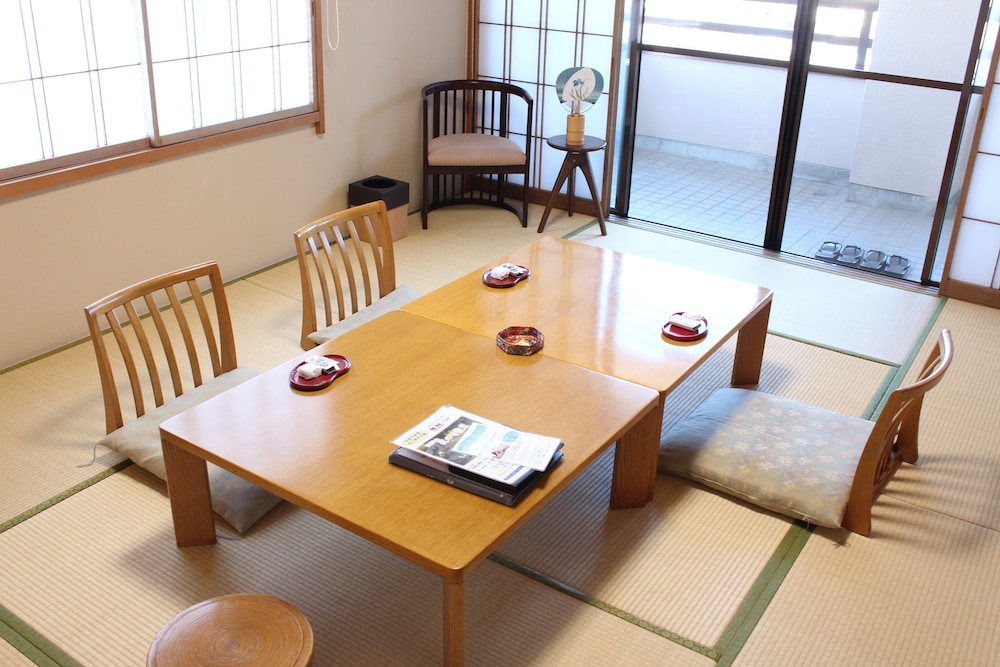 Photo 9