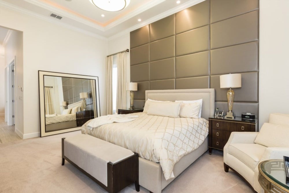 Beautiful Mansion With Private Pool, Close to Disney, Orlando Mansion 1340 - Image 2