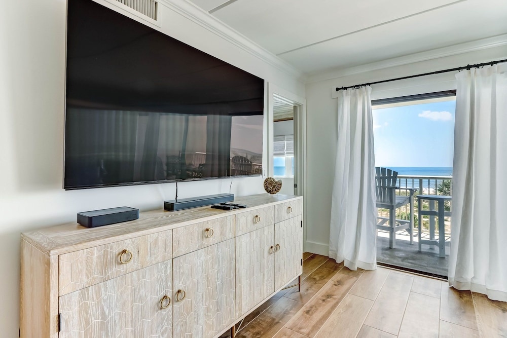 Amelia By The Sea 333 3 Bedroom Condo