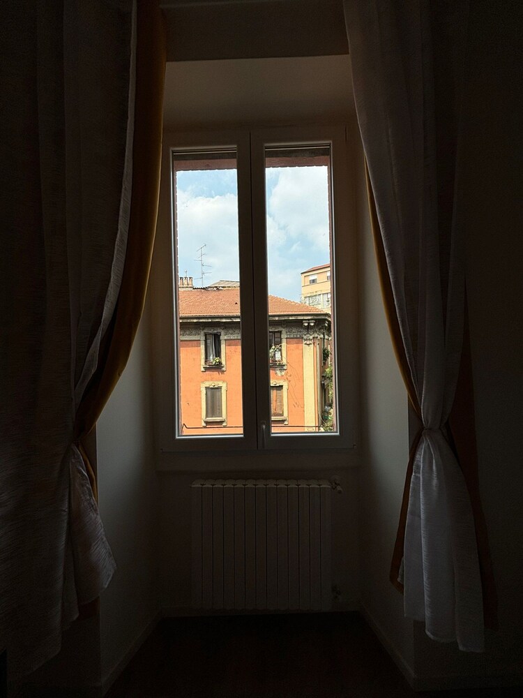 Pleasant Apartment Near Center