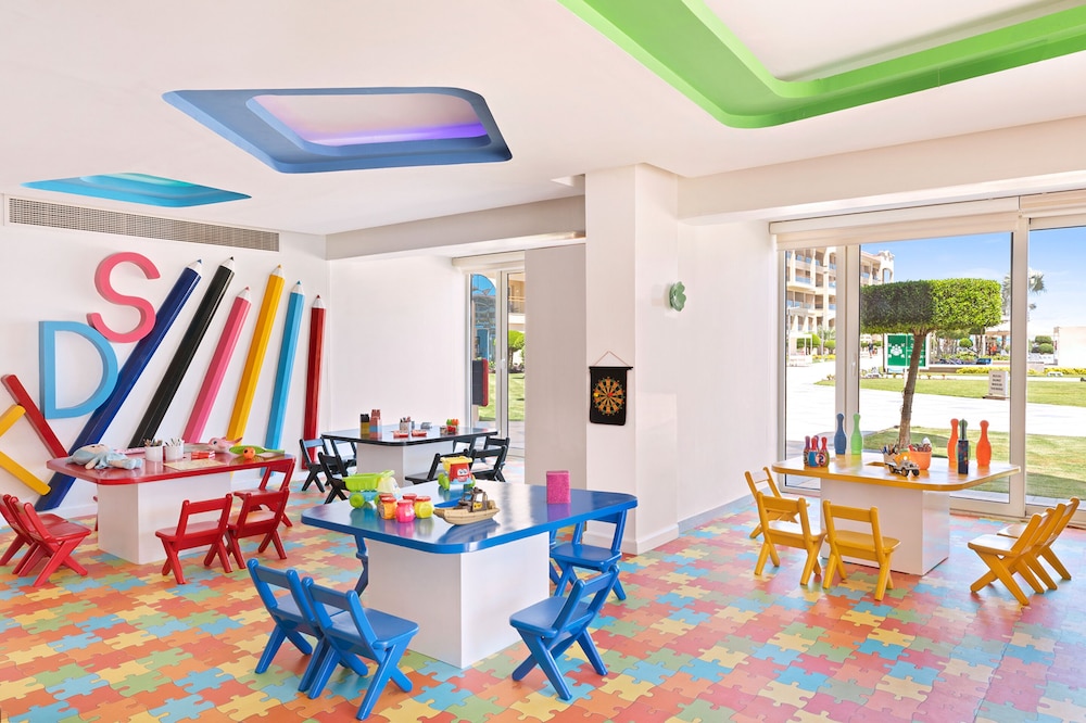 Pickalbatros White Beach Resort - Hurghada