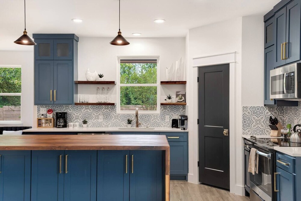 Luminous and Cozy 3BR 2Bath Escape