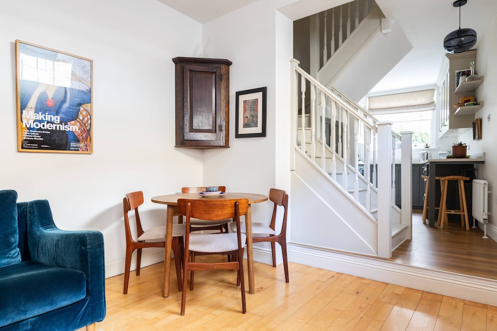 Park Crescent Mews East II by Onefinestay