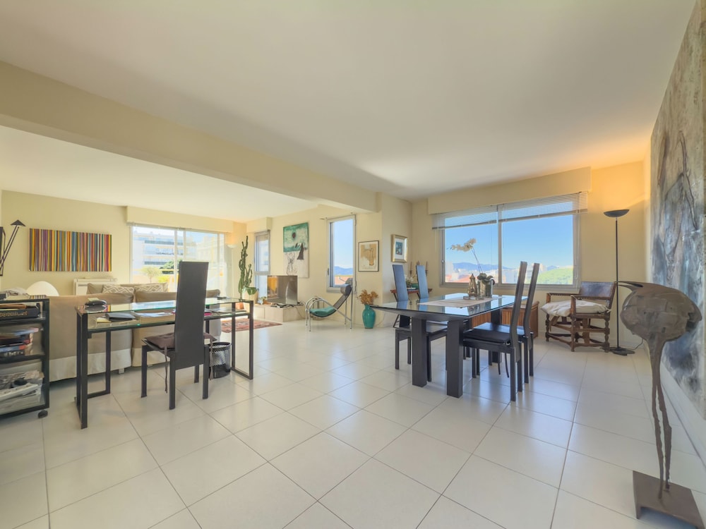 L Artiste in Cannes With 3 Bedrooms and 3 Bathrooms