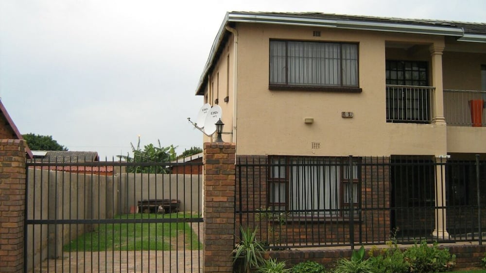 Bogadi B&B