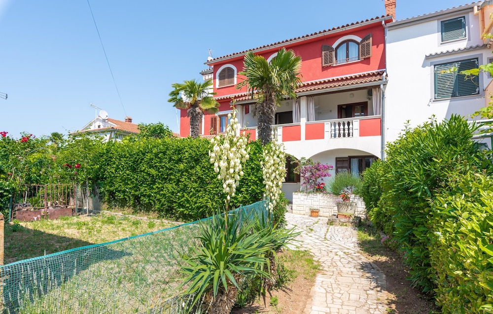 Apartments Belsa view 2