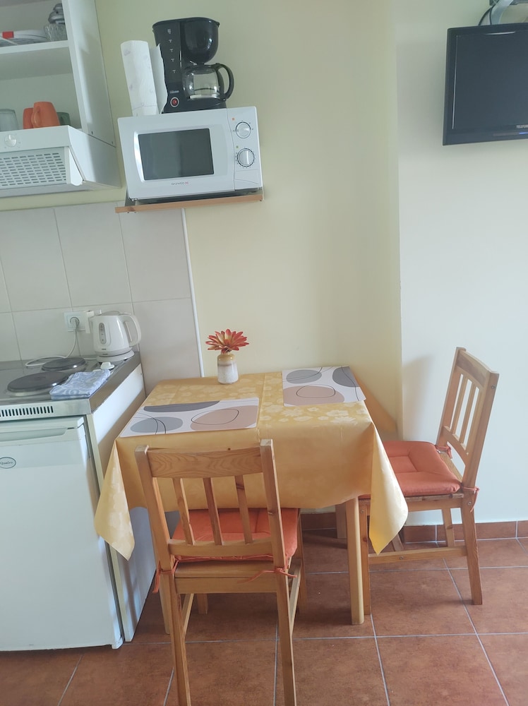 Anna Guesthouse