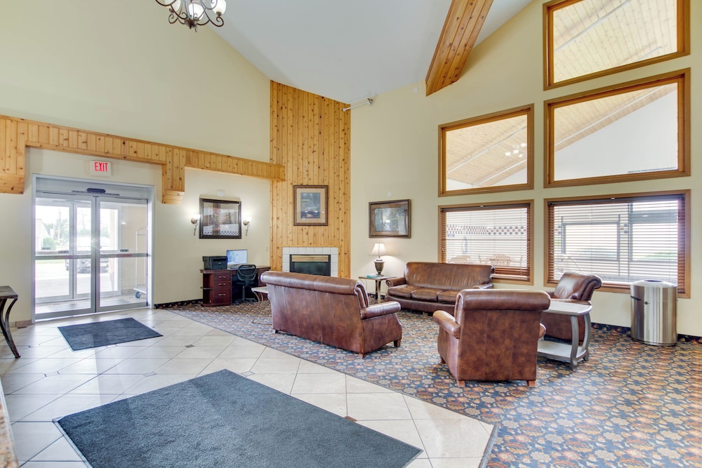 The Hotel Bemidji view 5
