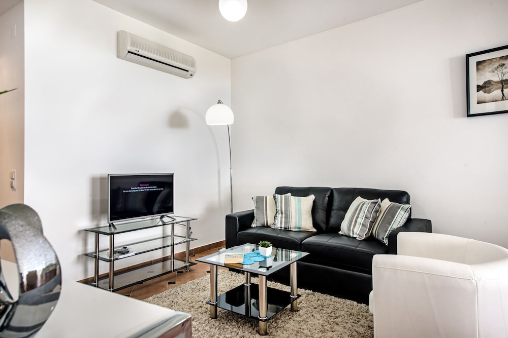 Santa Luzia Residence by MarsAlgarve