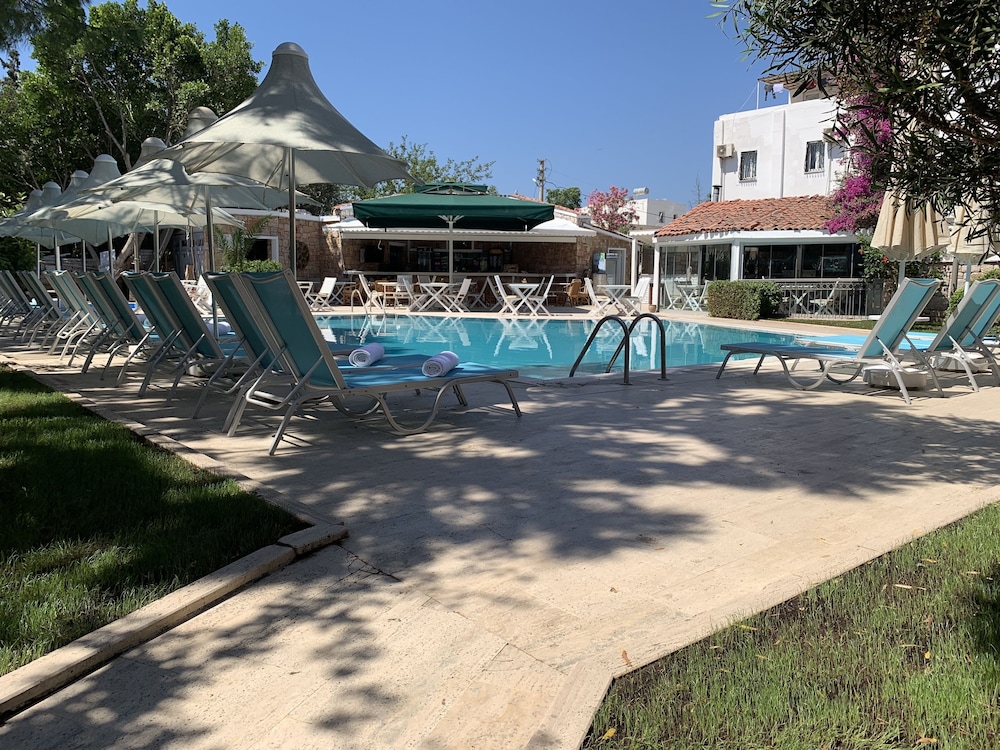 Moonshine Otel & Süitler - Image 32