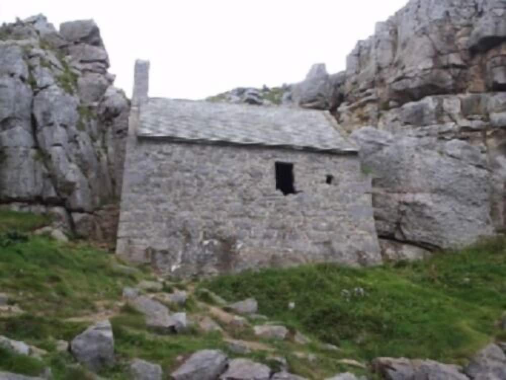 Pembroke Vacations - Portclew House - Property Image 14