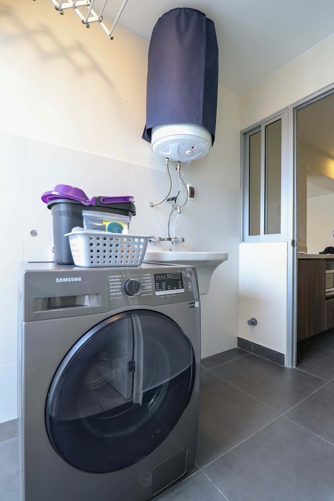 w Prestigious 3BR w Great Balcony in Miraflores