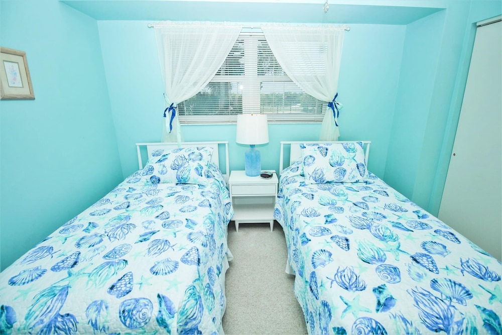 Surfside 107