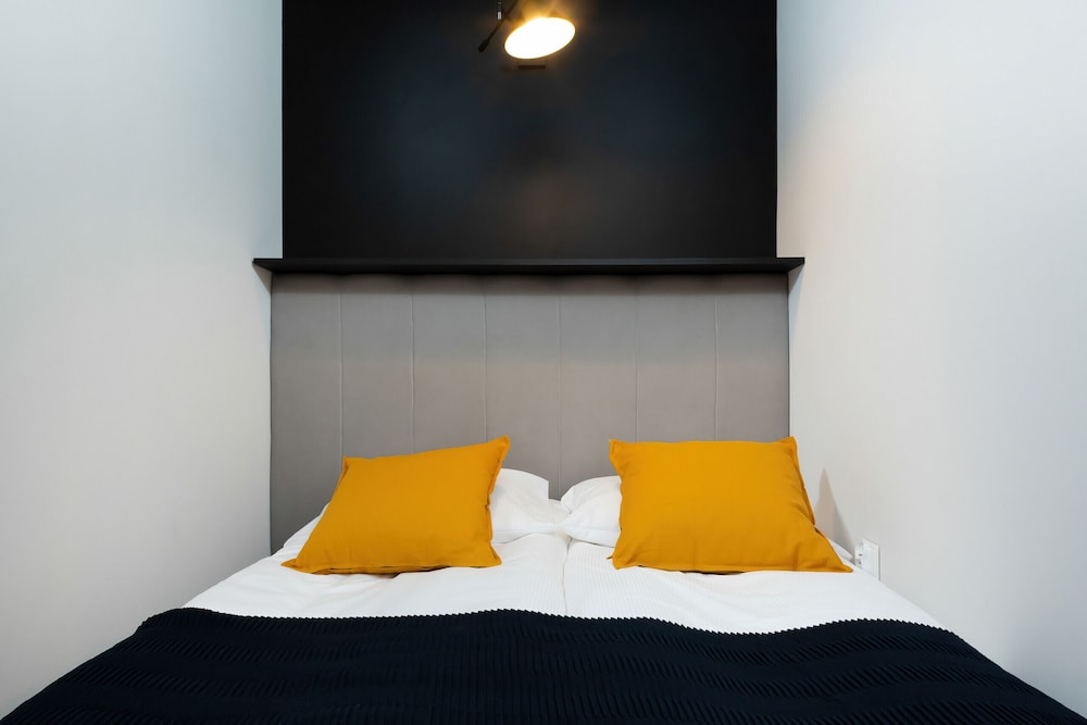 Księcia Trojdena Studio by Renters view 2