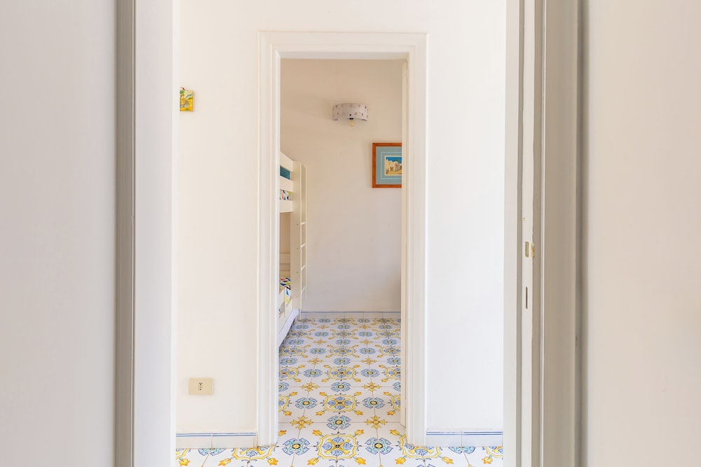 Capri Turquoise by Napoliapartments