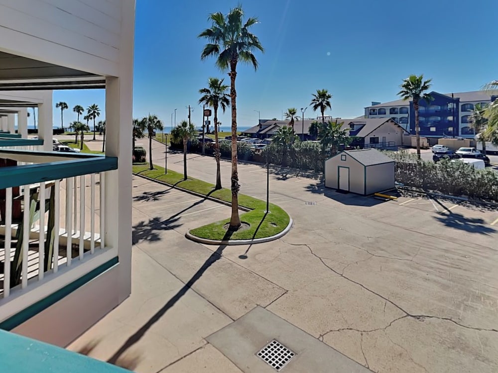 Casa Del Mar 105