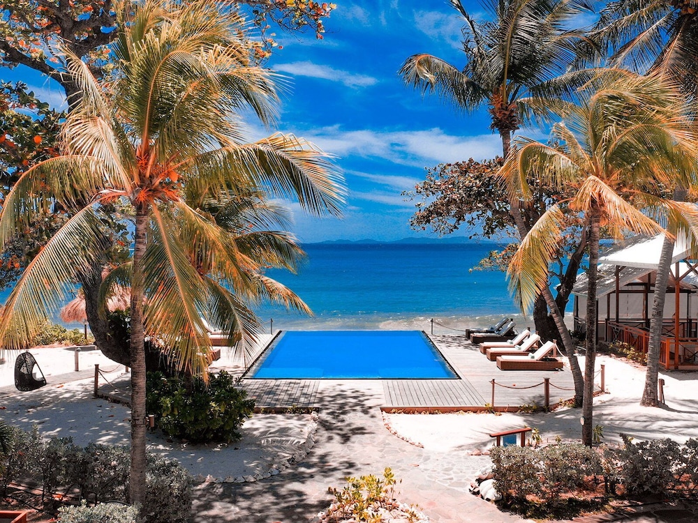 Bequia Beach Hotel Luxury Resort & Spa - hotel in Friendship Bay, Bequia Island