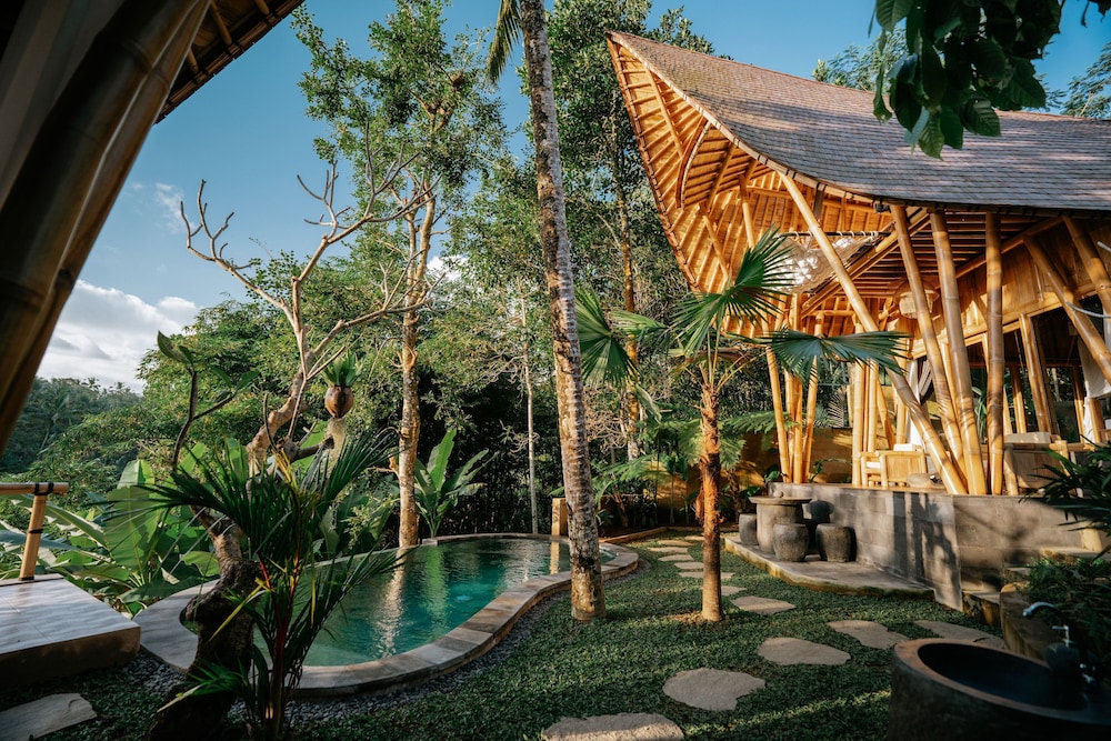 Umah Bali Kuno Villas