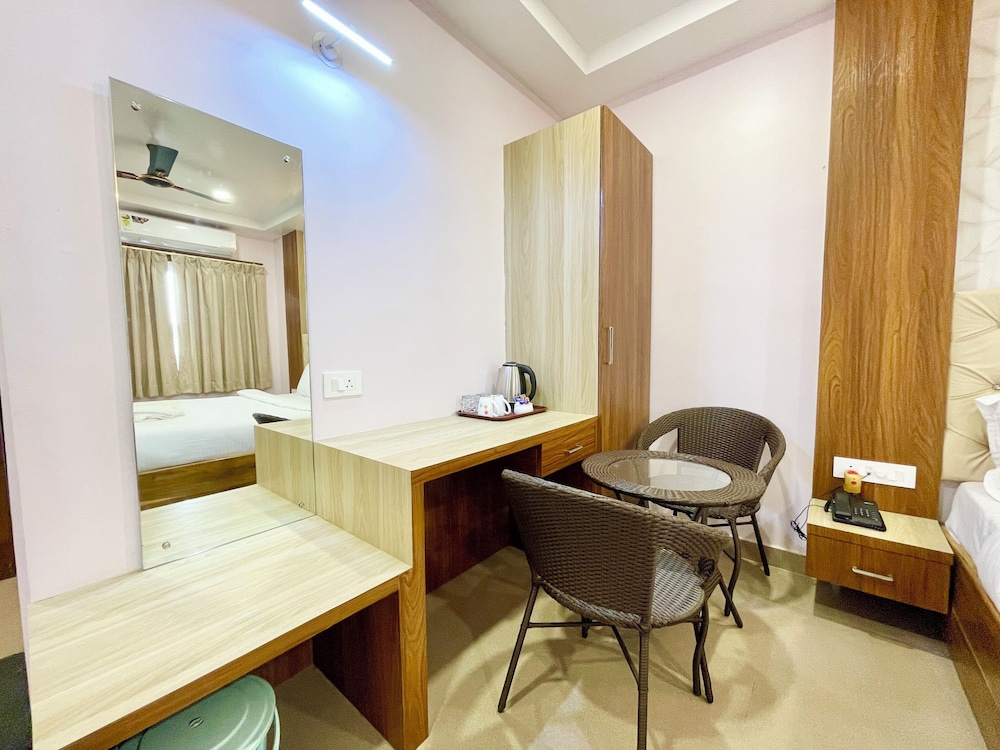New Beach Resort - near Sea Beach