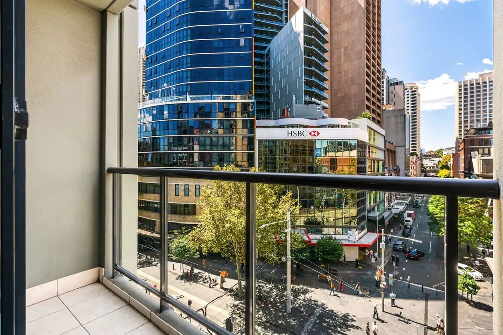 Kozyguru | Haymarket | 2 Bedroom Studio Apartments On George St
