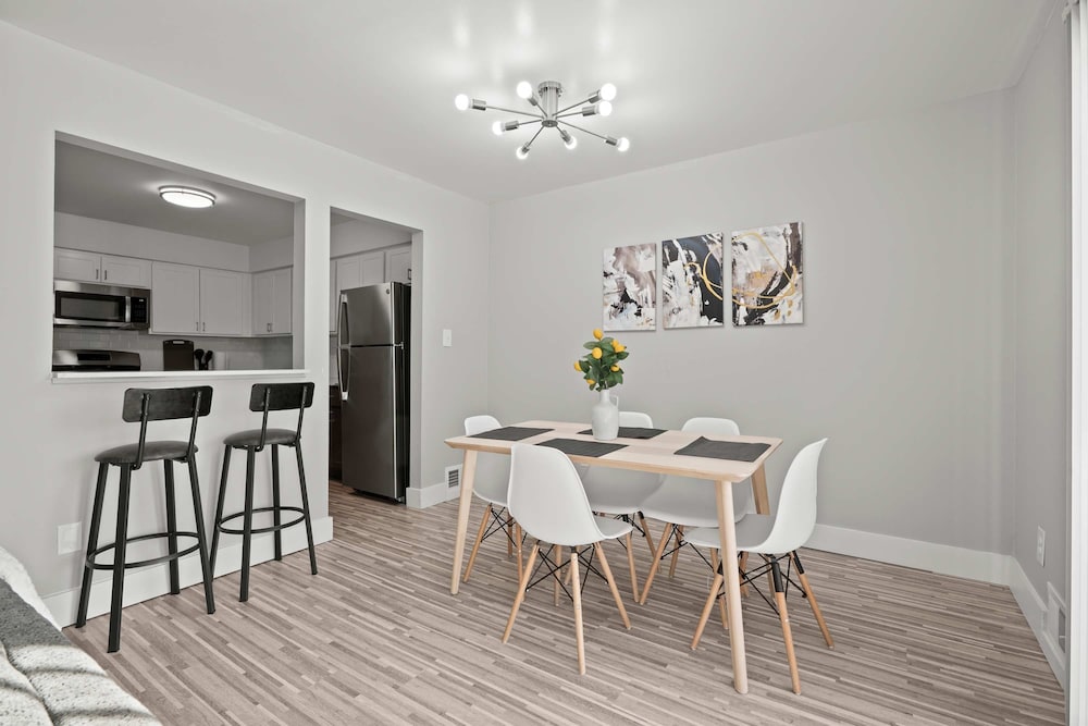 A Unique 2BR 2BA Stay