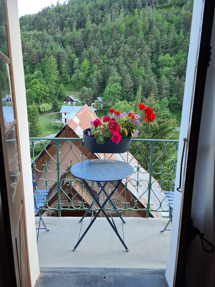 Hotel des etrangers photo 3
