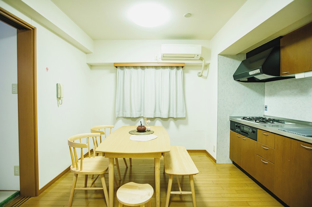 R Residence Tanimachi
