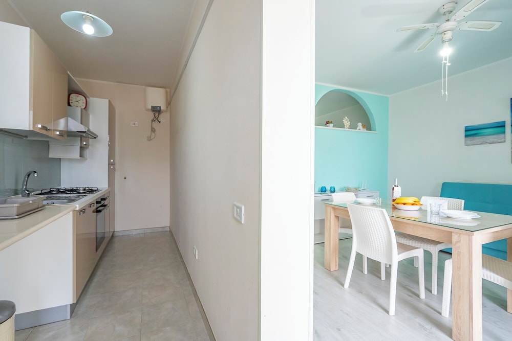 Riva Di Mare Apartment Near The Sea