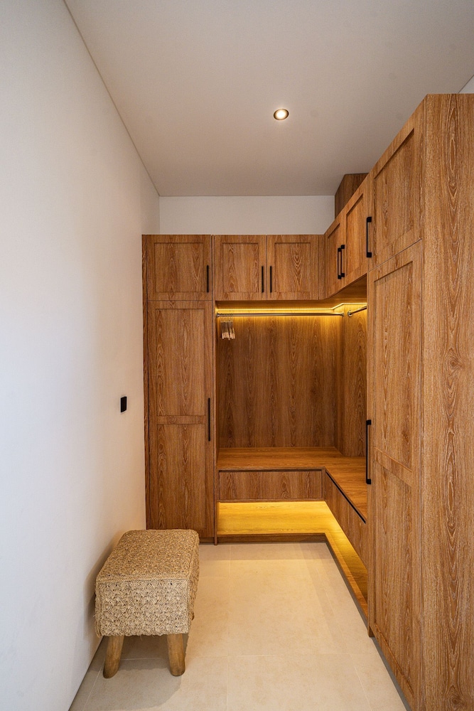 Elements B2 Villa Bingin