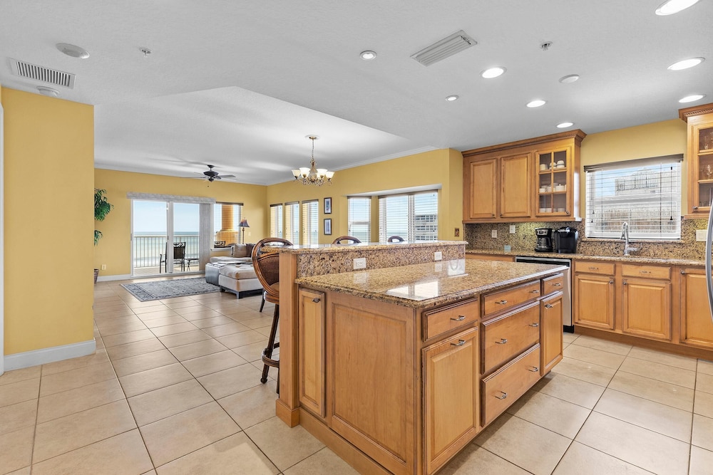 Atlantic Villas 601