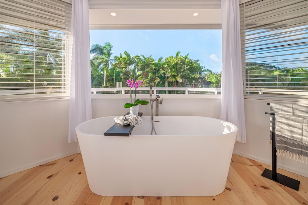 Hanalei Vista Estate
