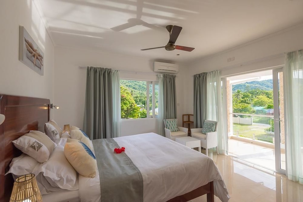 Tropic Villa Annex