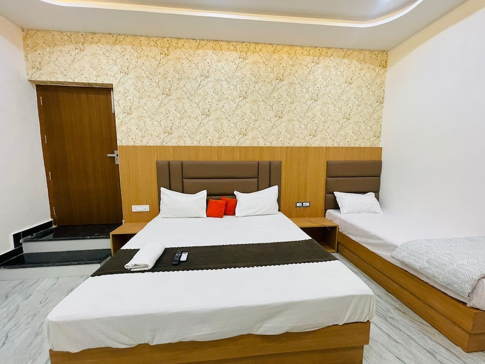 Hotel Pilgrim Near Golden Temple