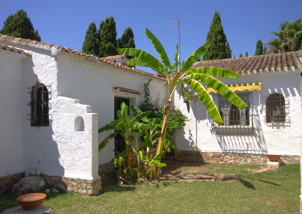 La Cartuja in Javea With 5 Bedrooms and 4 Bathrooms