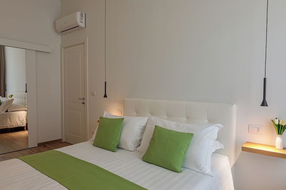 Blanco Group photo 4