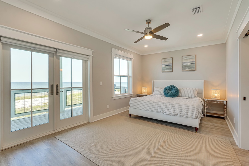 5,000+ Sq Ft! Luxe Beachfront House in Port St Joe