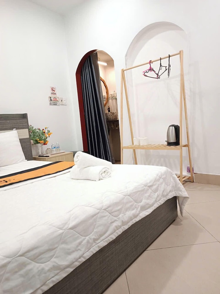 A&E GuestHouse