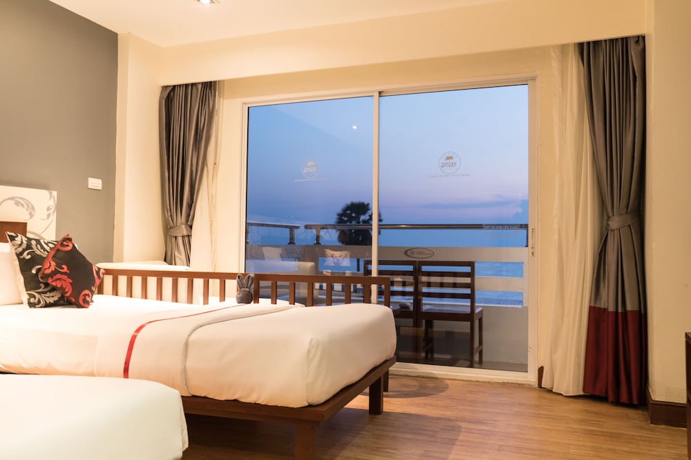 GRAND JOMTIEN PALACE HOTEL