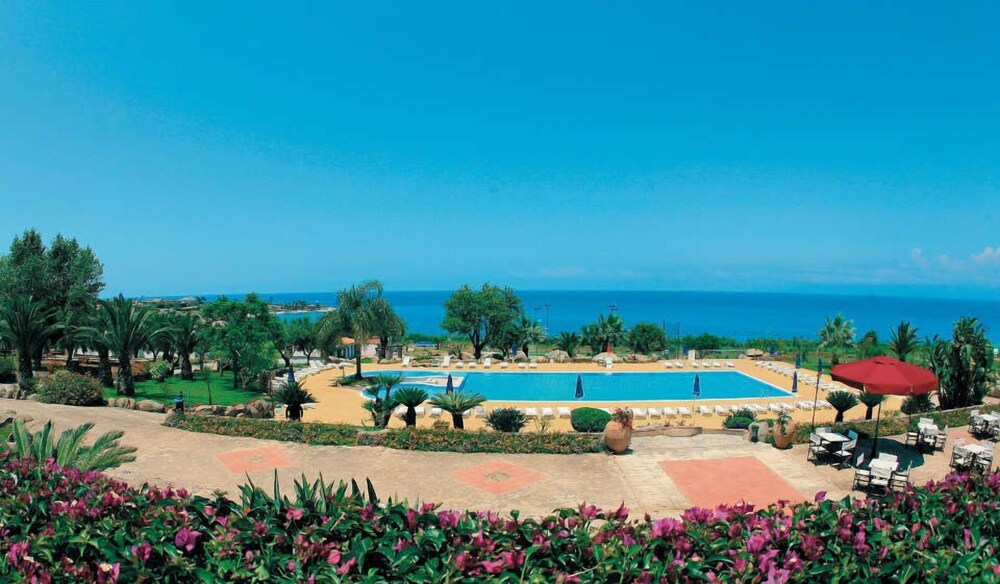 Villaggio Club Dolomiti Sul Mare view 2