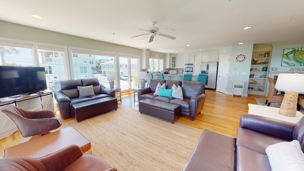 1711-A Strand Avenue by Tybee Vacation Rentals