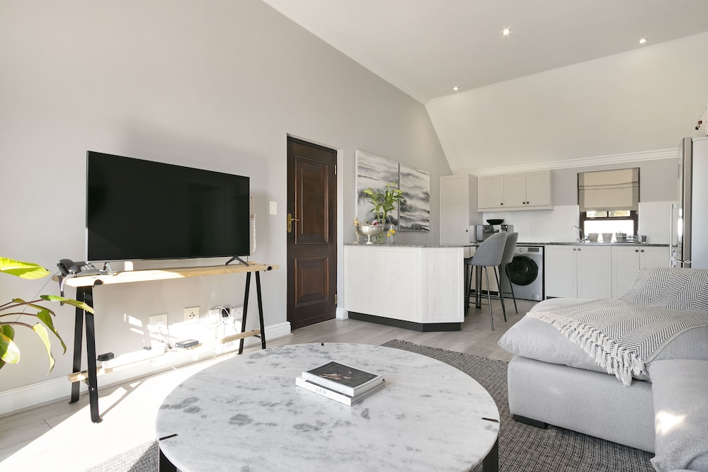 Winelands Golf Lodges at De Zalze
