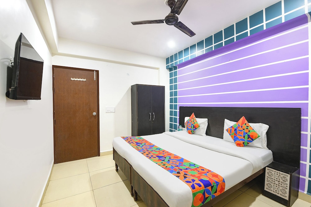 Fabhotel Coco Tree