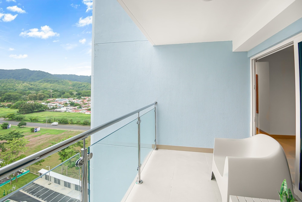 Brand New 3BR Condo With Incredible Views