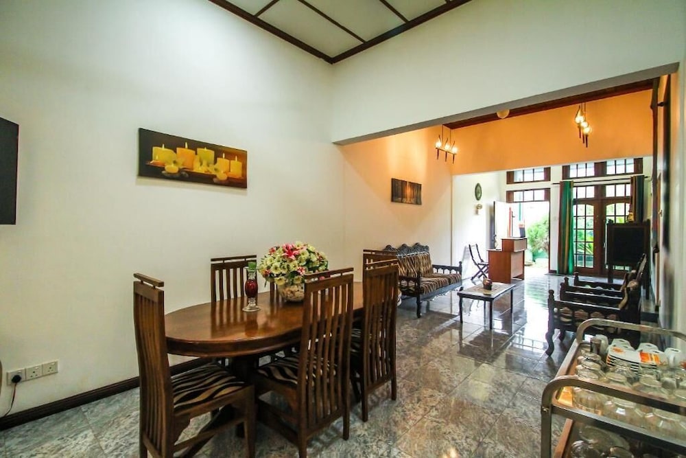Leos Home Stay