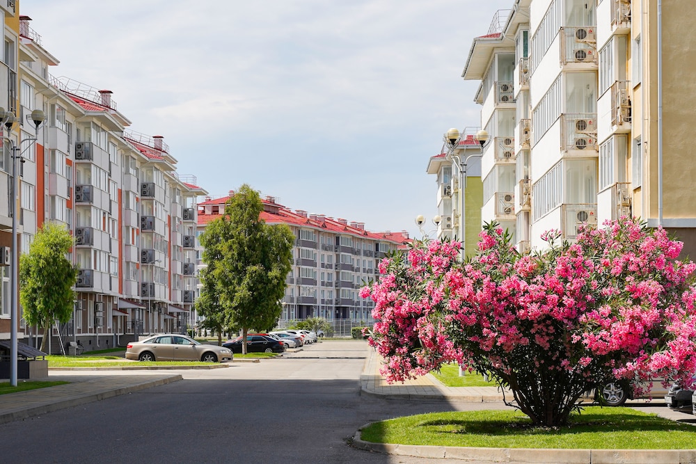 Barkhatnye Sezony Ekaterininsky Kvartal